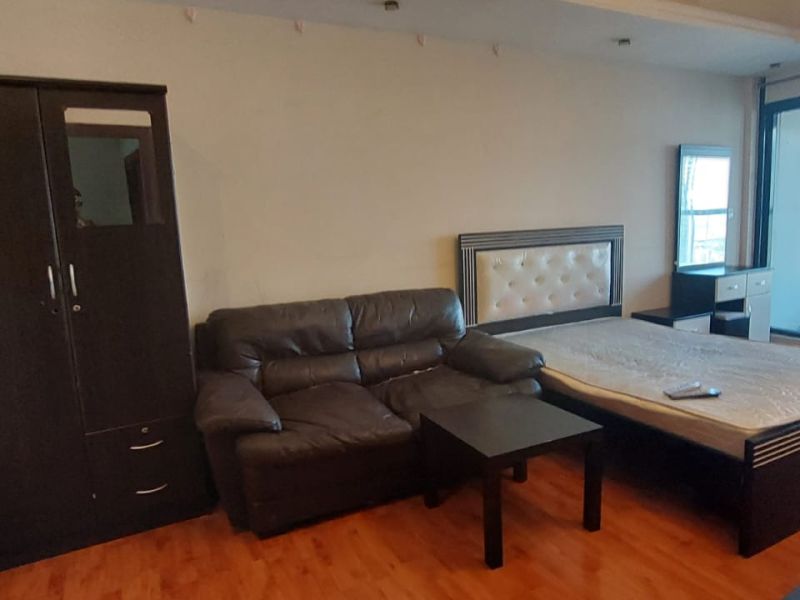 Big Furnished Room With Attached Balcony Available For Rent In Al Waleed Paradise Cluster R JLT AED 3300 Per Month